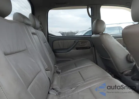 2005 Toyota Tundra Sr5 V8 z USA, uszkodzony, nr VIN 5TBET34135S484440